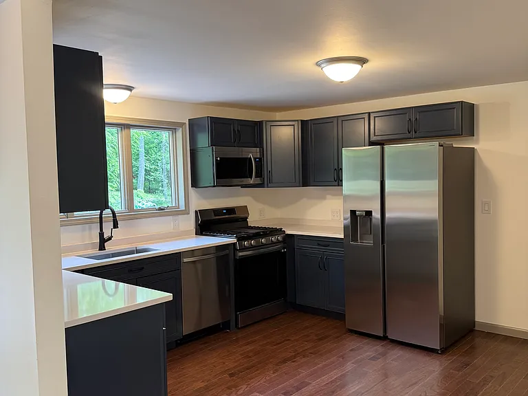 40 Sky Moore Ln #2 — Photo 8