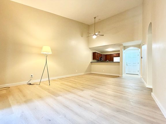4th image of 4540 60th St Unit 308