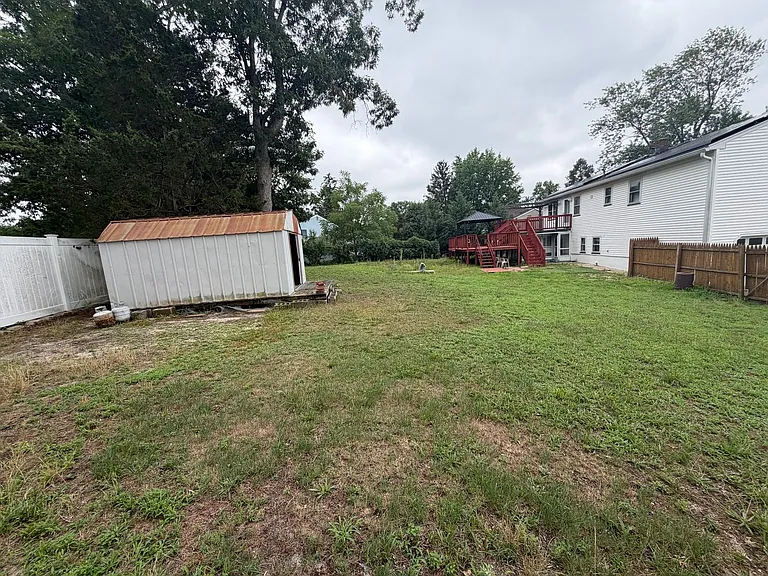 536 Skylark Dr — Photo 5