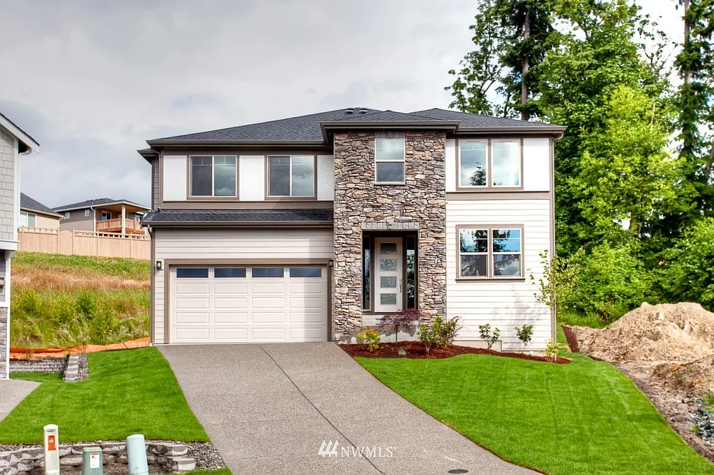 1331 37th (lot 66) StPl SE photo 1