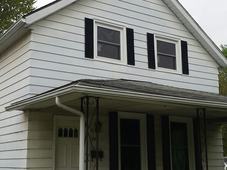 1st image of 224 S 10th St