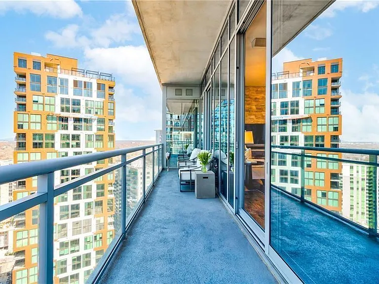 1065 Peachtree St NE #3105 — Photo 41
