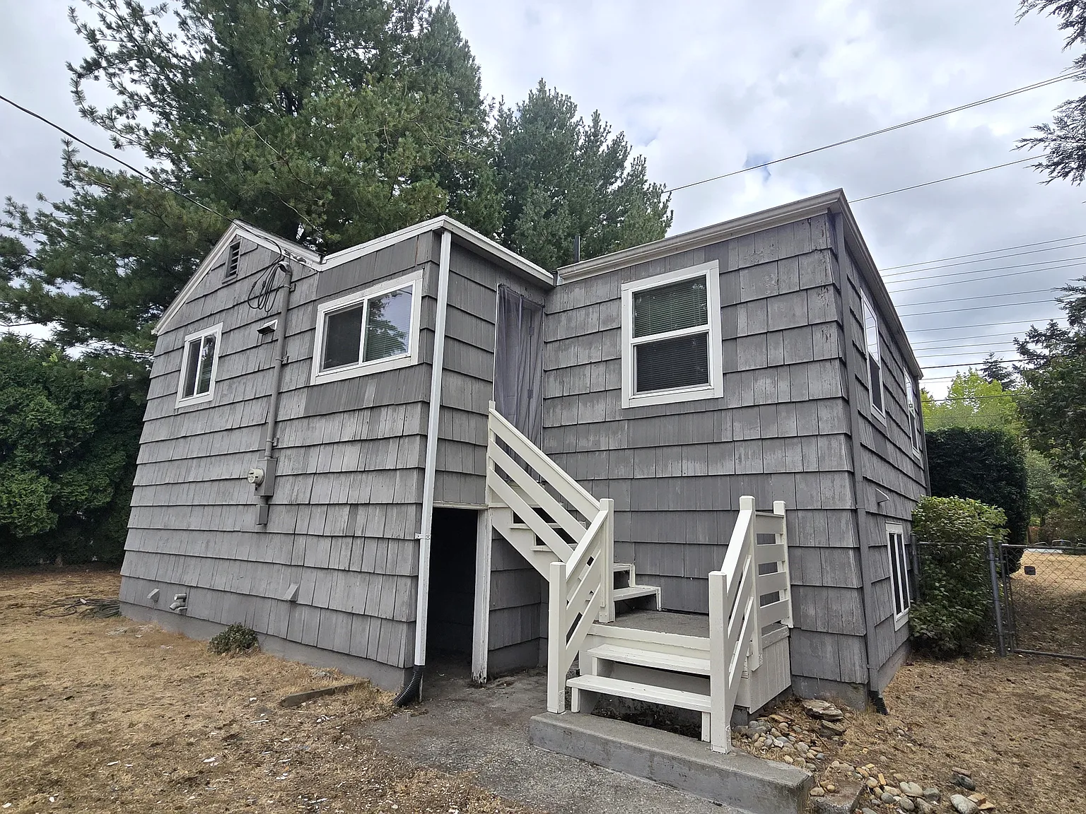 4 bed, 1520 sqft, $3,595 — Photo 4