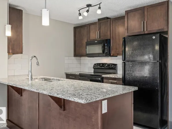 6076 Schonsee Way NW #230, Edmonton, AB T5Z 0K8