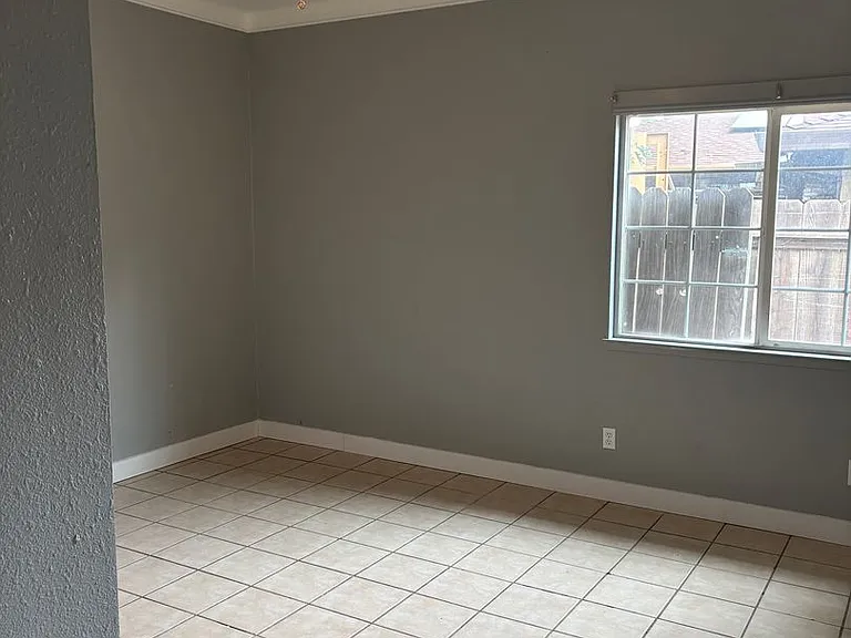 17 Hollis Ln — Photo 8