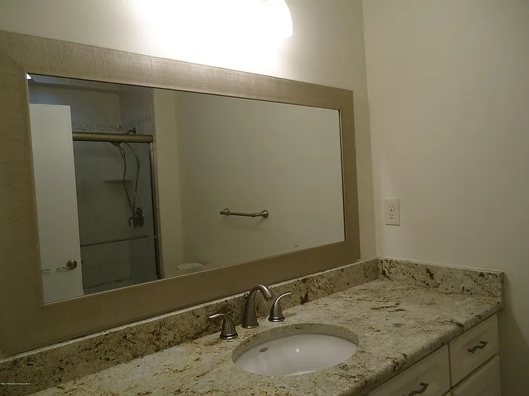 142 Cross Slope Ct #F — Photo 27