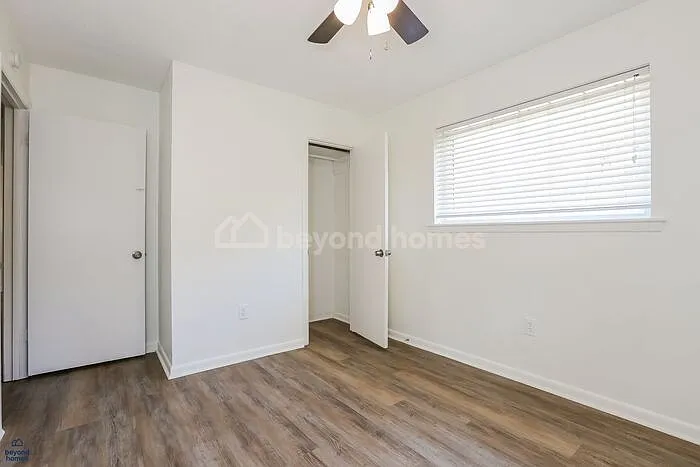318 Hillwood Dr — Photo 12
