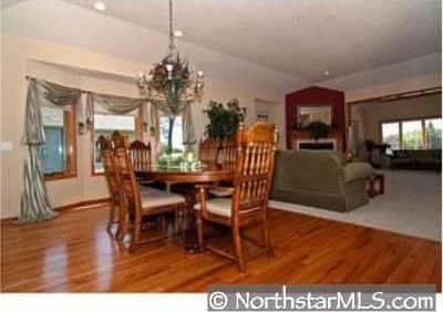 5th image of 924 136th Ln NE