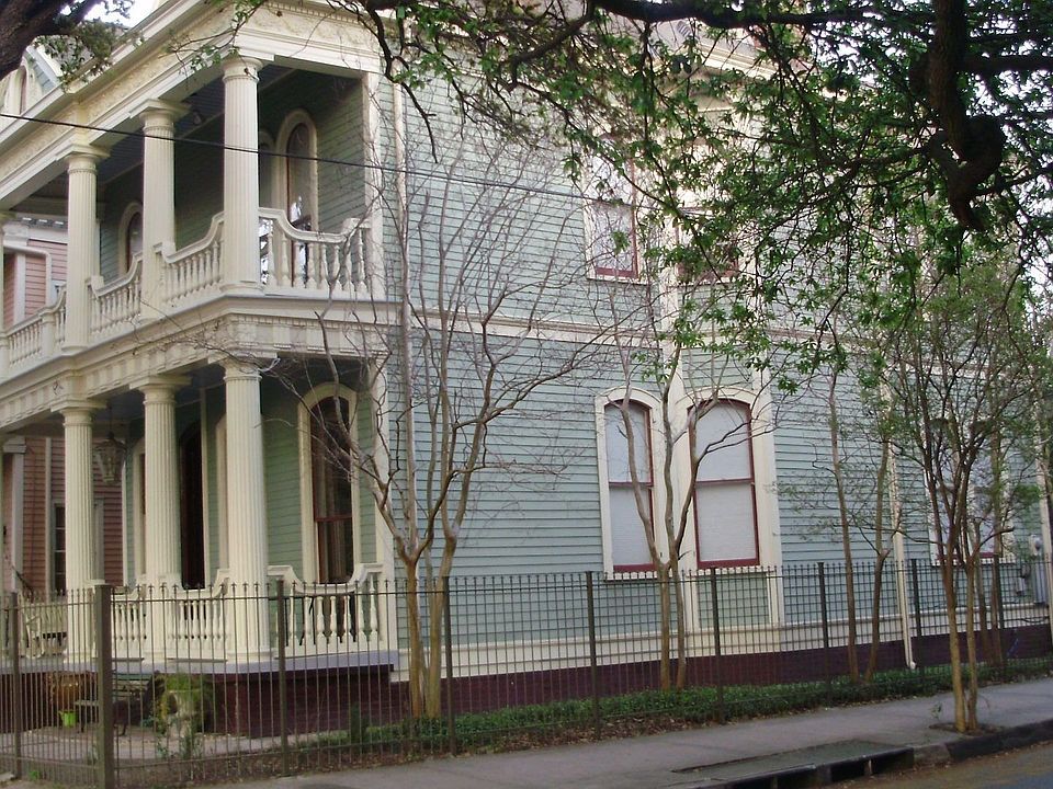1st image of 1926 Prytania St