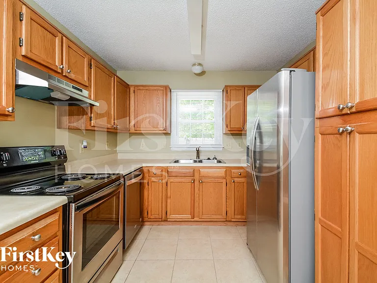 1446 Cimarron Pkwy #6 — Photo 7