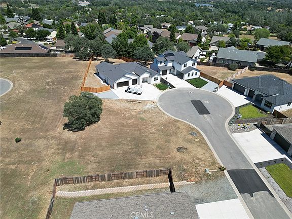 2nd image of 3 Stepping Stone Ct Lot 95