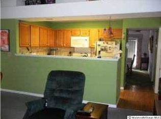 924 Liverpool Cir, Manchester, NJ 08759