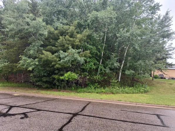 On Westhill Rd, Rhinelander, WI 54501