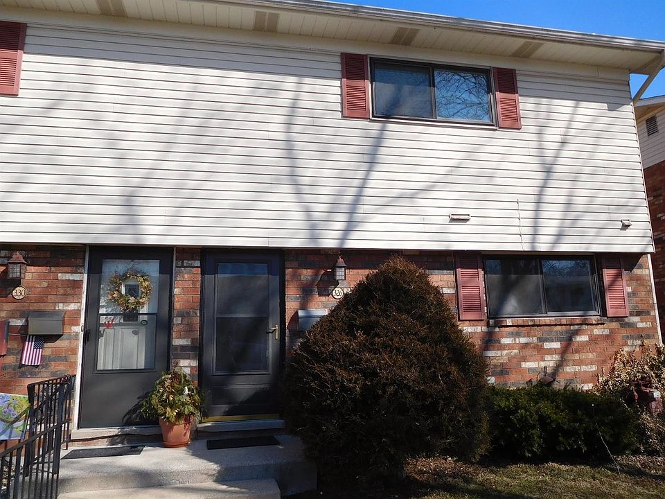 1st image of 326 W Dahlgren Dr