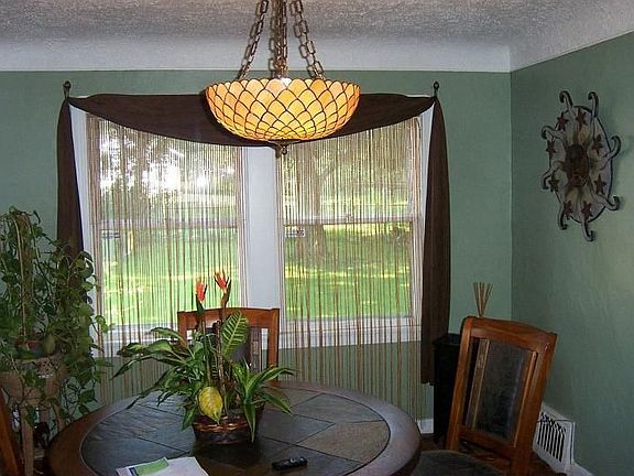 4th image of 5453 Dalewood Ave