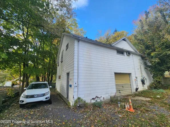 119R Spring St, Scranton, PA 18508