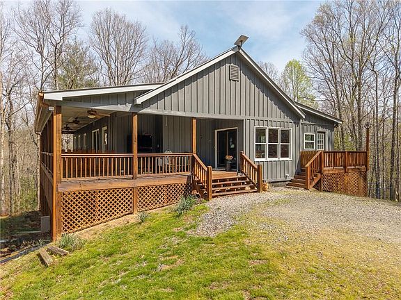 3rd image of 156 Peter Knob Rd