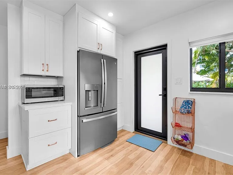 375 SW 32nd Rd — Photo 10