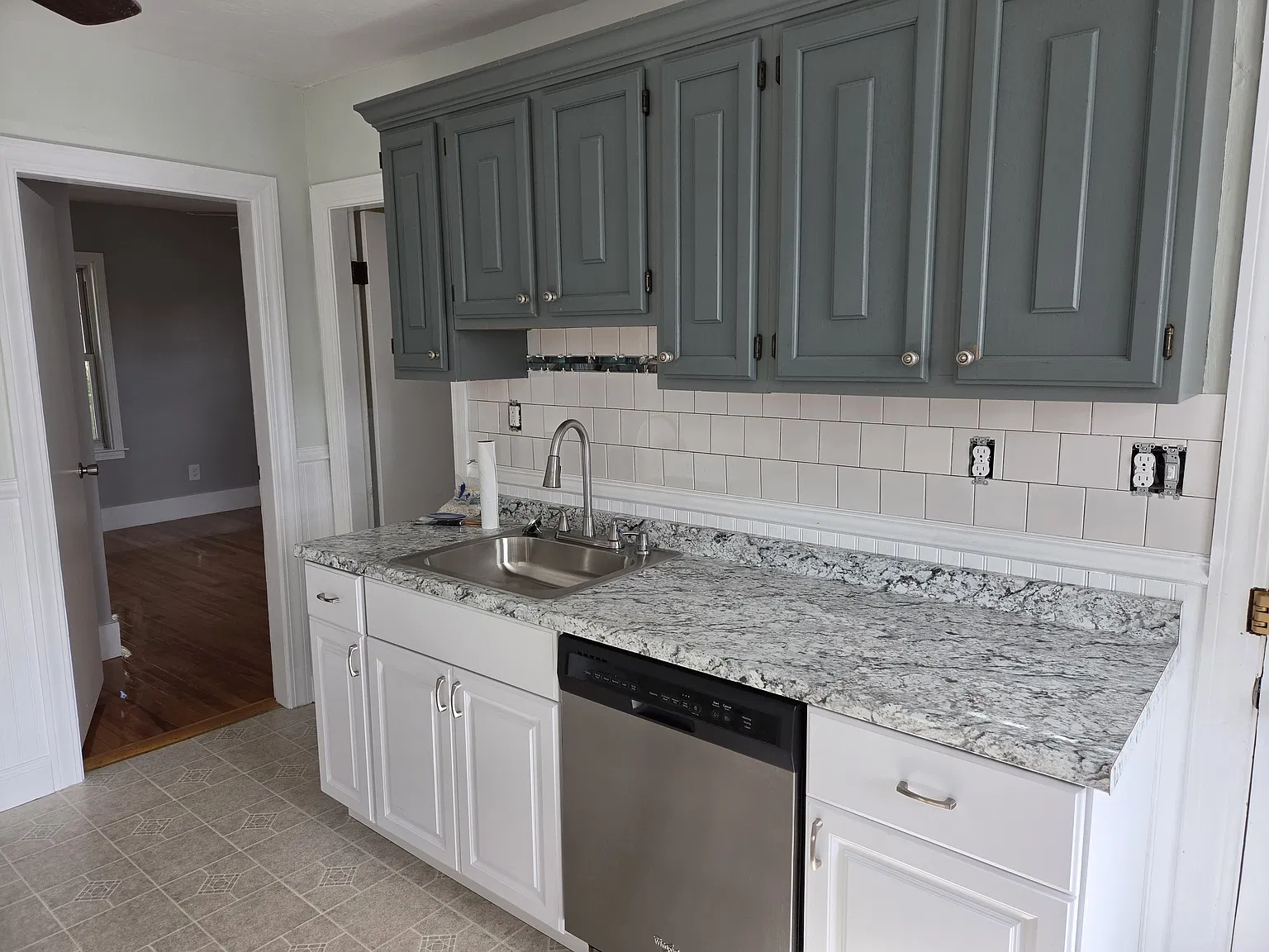 2 bed, 1000 sqft, $2,000 — Photo 1