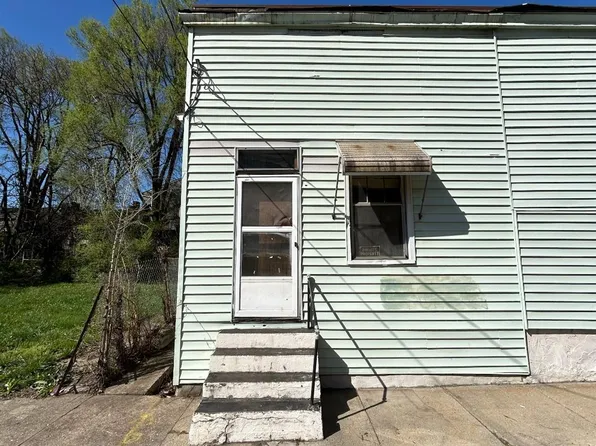 832 Livingston St, Cincinnati, OH 45214
