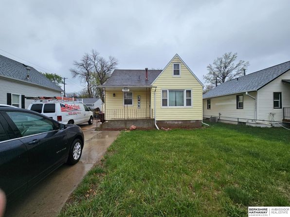 7035 Havelock Ave, Lincoln, NE 68507