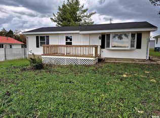 802 Dillard St, Eldorado, IL 62930