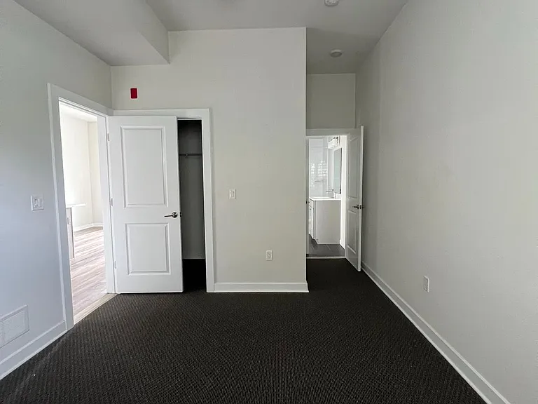 4912 Baltimore Ave #2R — Photo 8