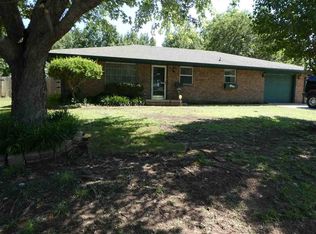 626 Wallace St NW, Ardmore, OK 73401