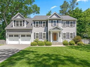 19 Shadow Ln, Wellesley, MA 02482