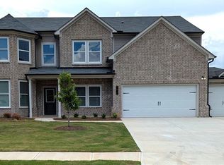 375 Rodeo Dr, Auburn, GA 30011