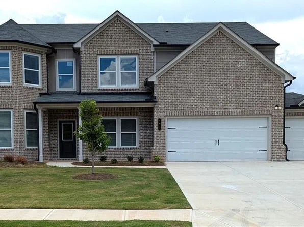 375 Rodeo Dr, Auburn, GA 30011