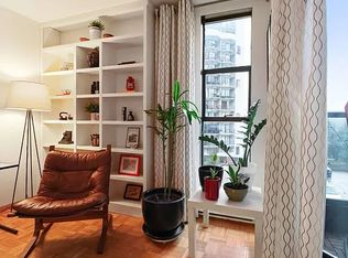 1080 Pacific St #312, Vancouver, BC