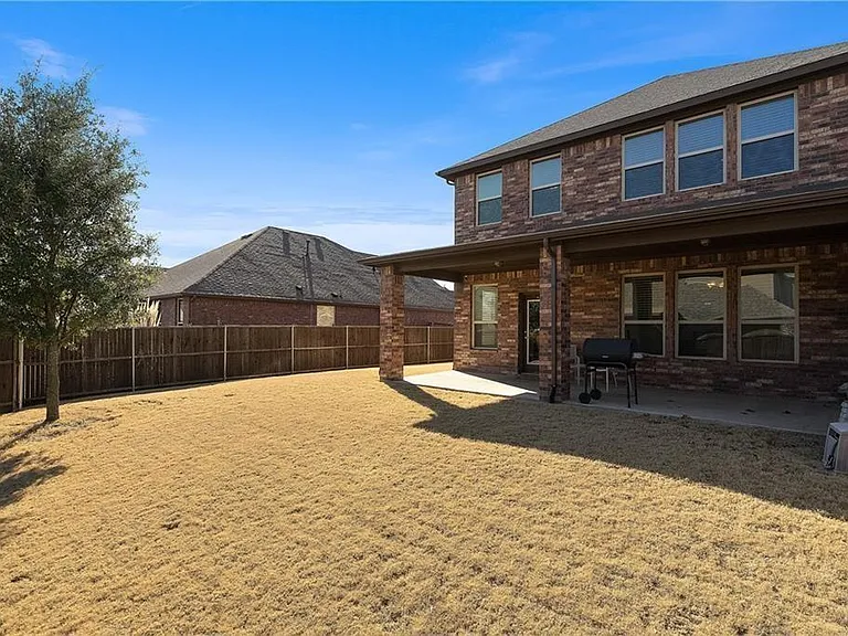 13050 Brook Ridge Dr — Photo 28