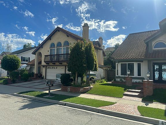 2nd image of 653 Verdemont Cir