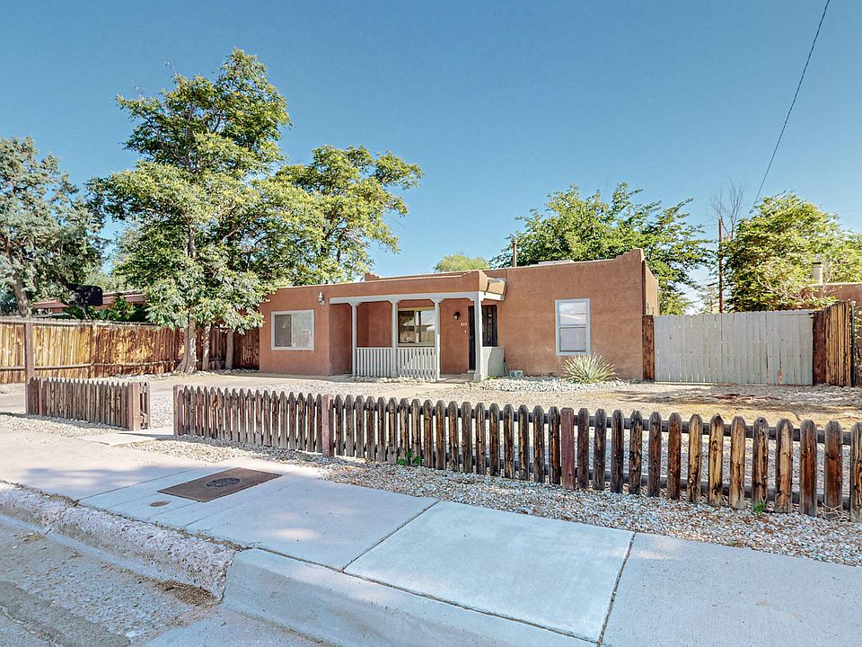 833 Palo Duro Ave NW, Albuquerque, NM 87107 | Zillow