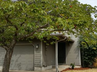 1280 Bramblewood Ln, Eugene, OR 97404