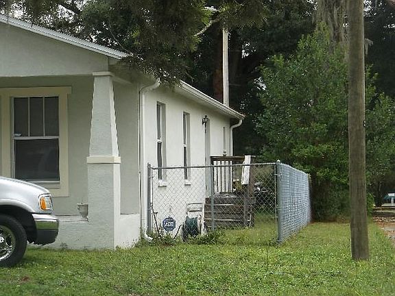 3rd image of 5101 N 39th St
