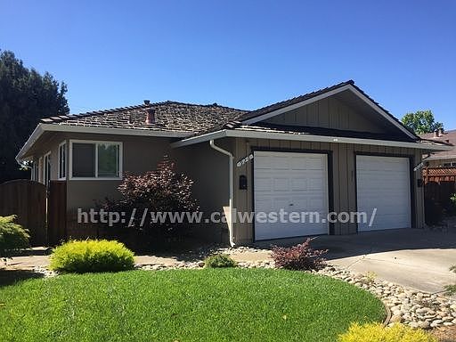 1st image of 928 Live Oak Dr