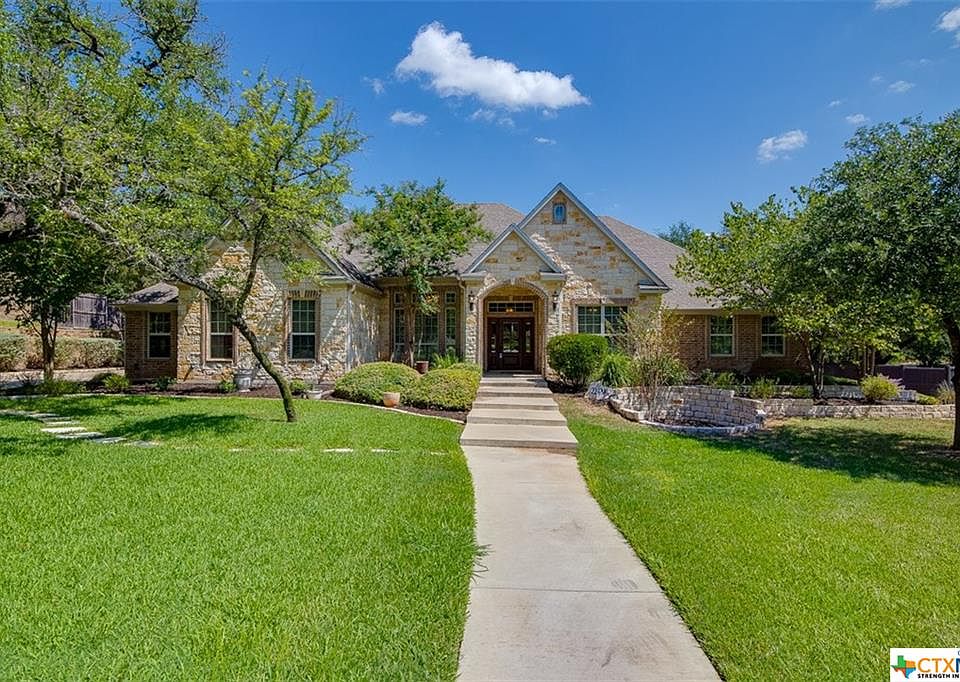 1st image of 224 Eagle Landing Dr