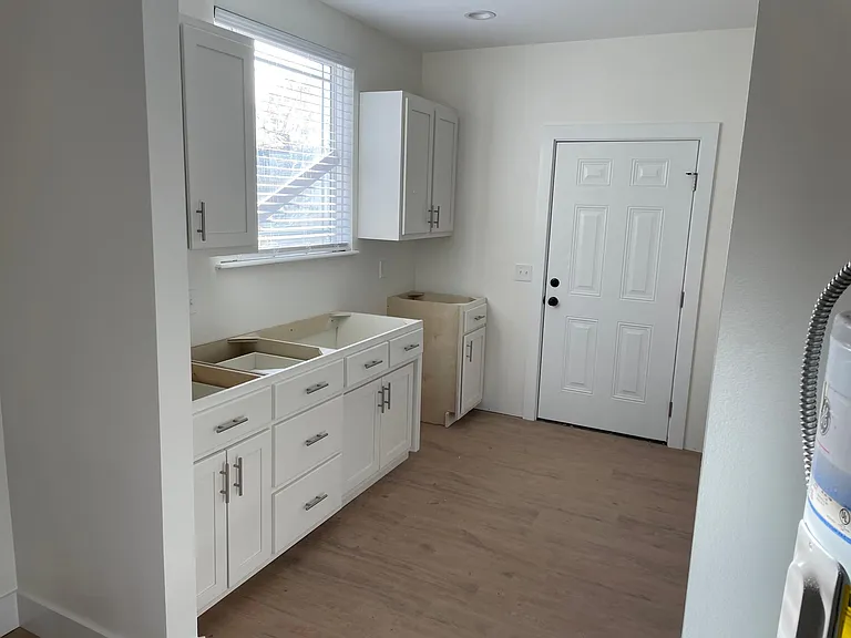 1620 Virginia Ave — Photo 5