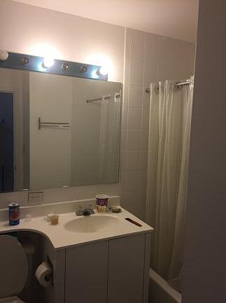 5th image of 40 Oceana Dr W APT 5A