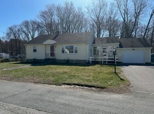 63 Pierce St, Leominster, MA 01453