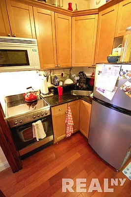 Rented by REAL New York | media 13