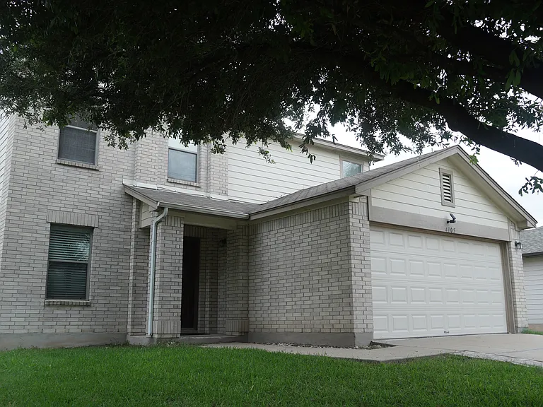 4105 Kings Canyon Dr — Photo 3