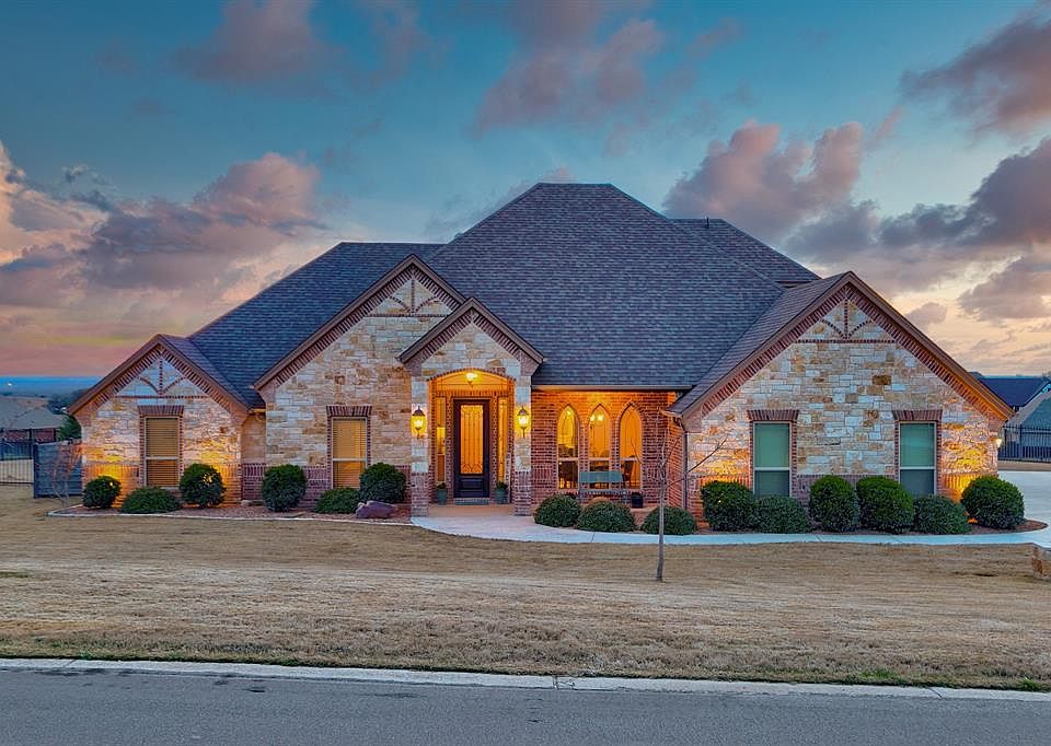 1st image of 128 Pinnacle Peak Ln