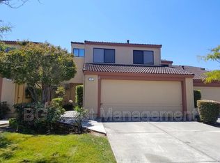 6 Aquamarine Ct, Hercules, CA