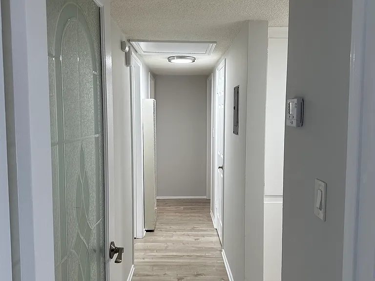 5626-5630 Sultana Ave — Photo 44