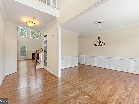5th image of 5952 Amber Ridge Rd