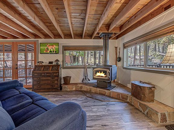 3rd image of 5107 N Walnut Dr