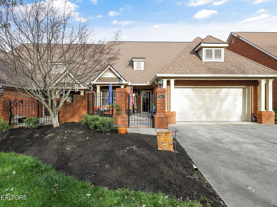 1st image of 1414 Cottage Glen Ln